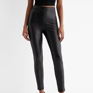 Express faux leather leggings sz M
